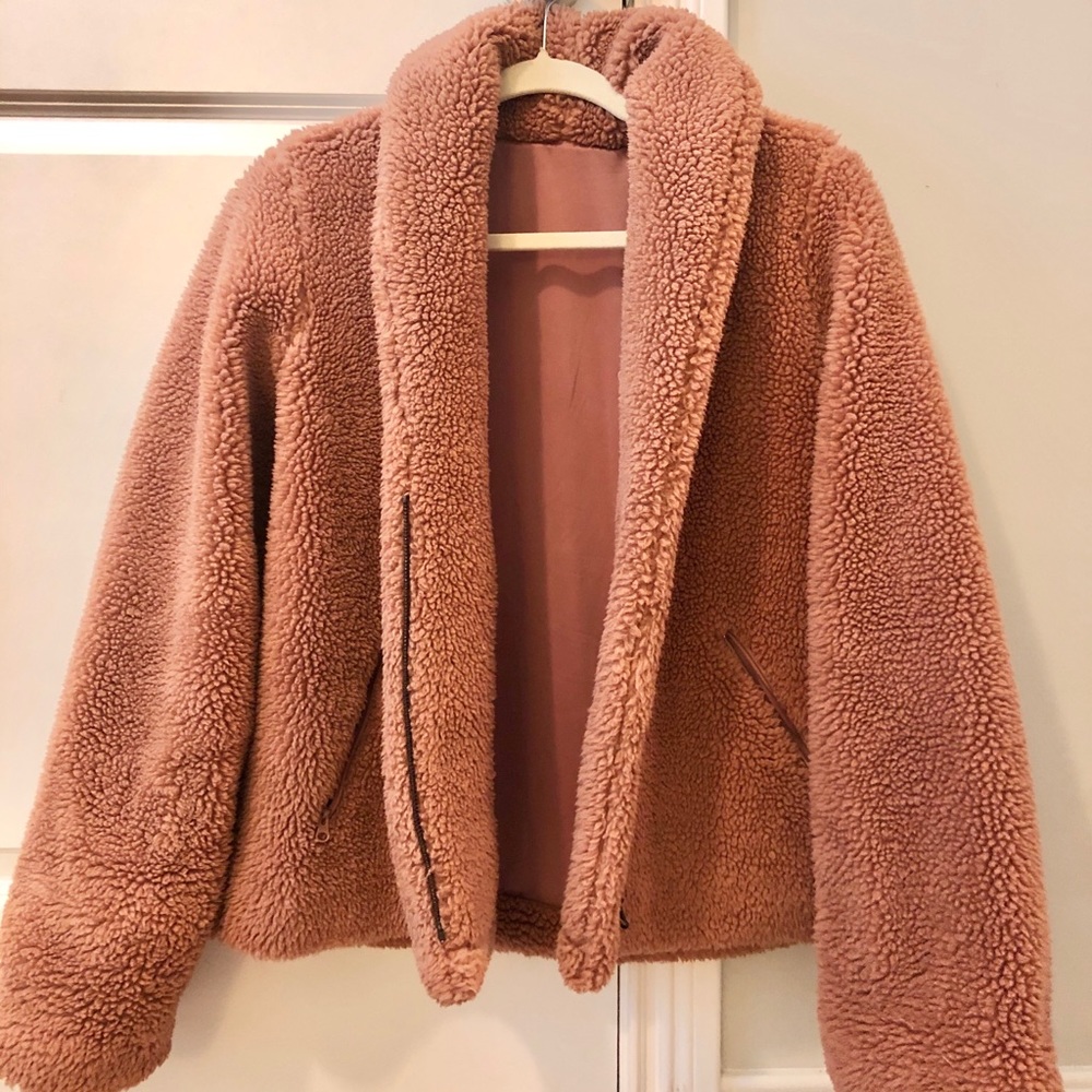 Alo yoga cozy up Sherpa XS (Rosewater)